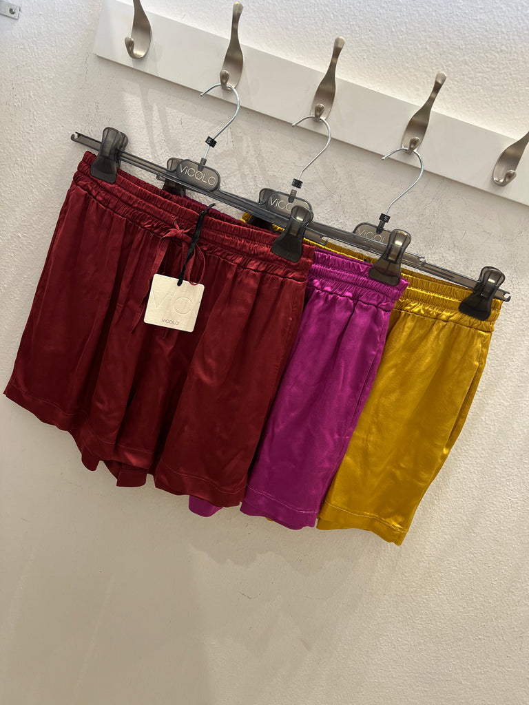 Vicolo-Shorts in raso-Più colori