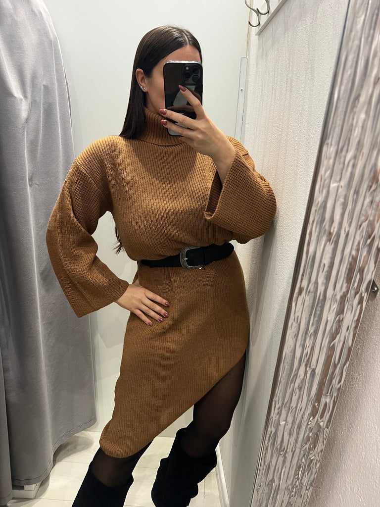 KONTATTO•Abito dolcevita finale obliquo•Più colori