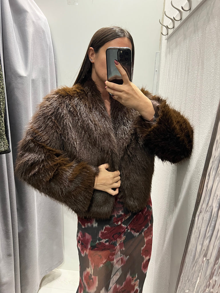 HaveOne•Ecopelliccia moro crop gancetti