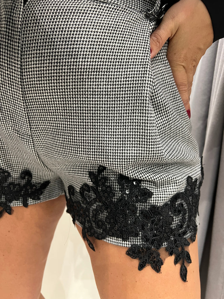 HaveOne•Shorts pied-de-poule ricamo paillettes