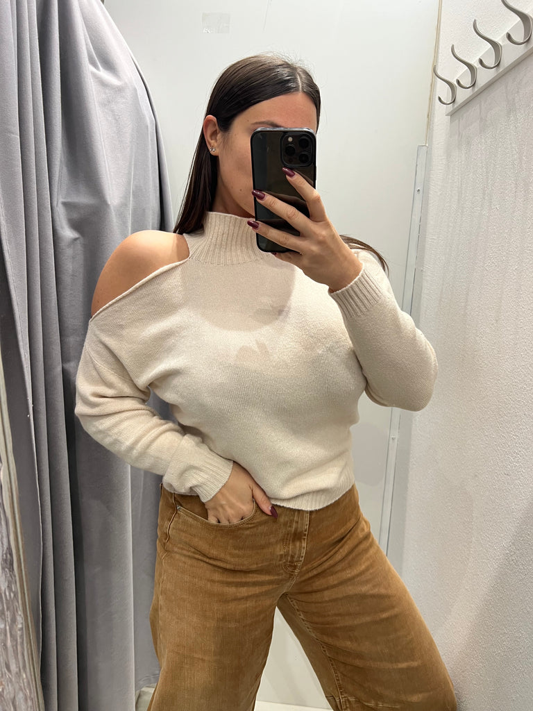 Susy Mix•Maglioncino lupetto spalla sinistra scoperta •Più colori