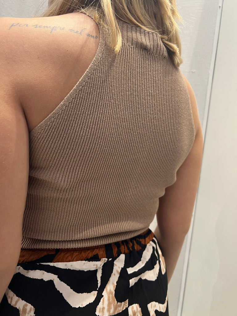 🚨KONTATTO•Canotta top maglia a costine scollo americana•Più colori