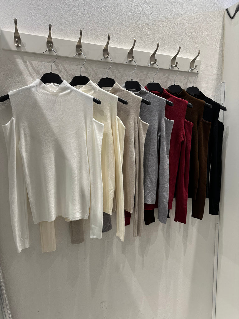 Maglioncino lupetto soffice viscosa apertura spalle•Più colori