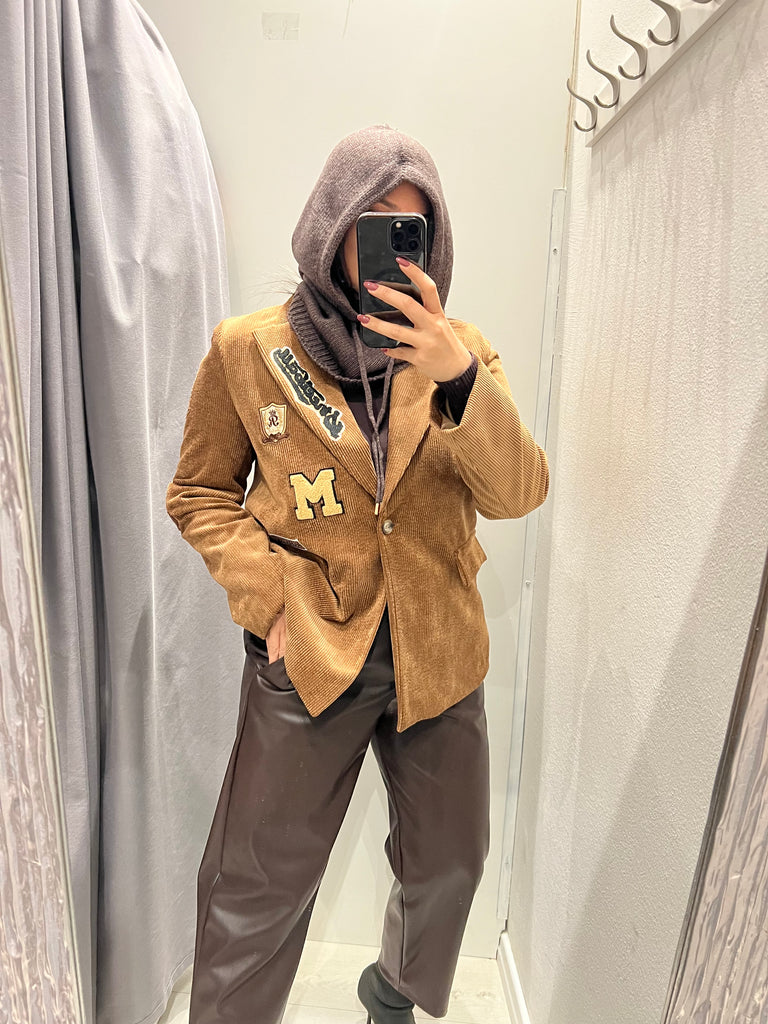 Susy Mix•Balaclava misto lana con laccio