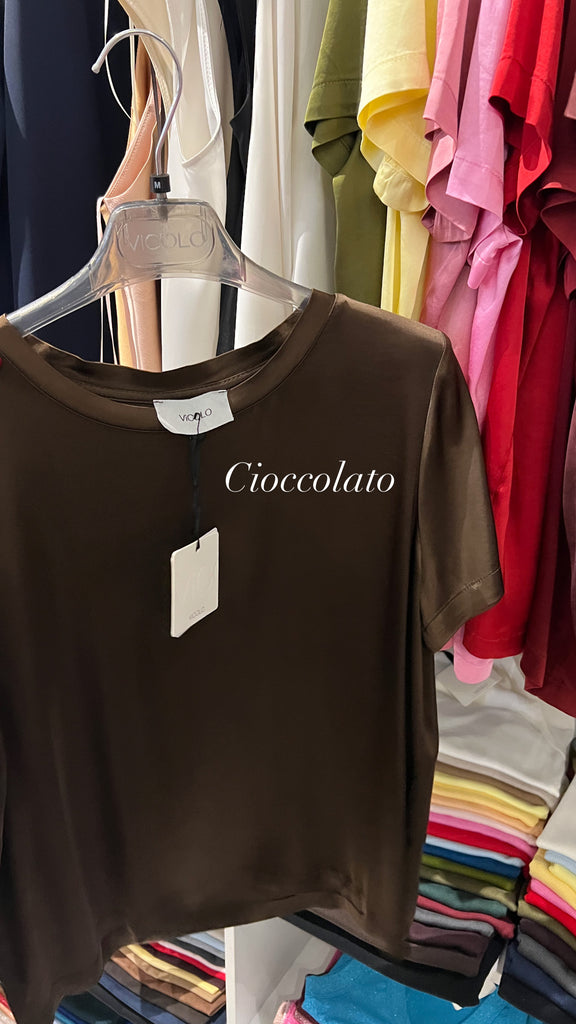 EVER ViCOLO•T-shirt in raso di viscosa•Più colori da S a XXL