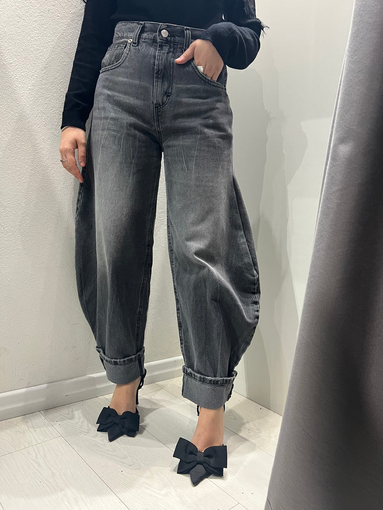 Philia Loft•Jeans baloon nero slavato