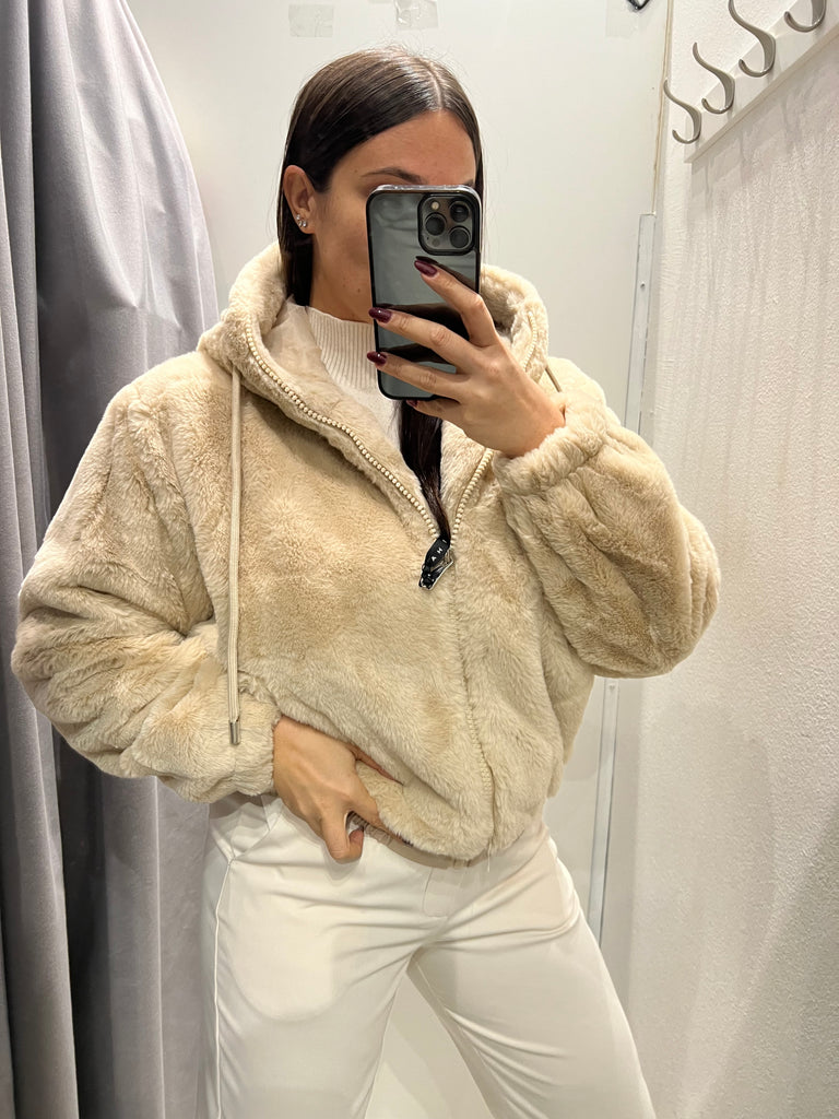 HaveOne•Ecopelliccia con cappuccio•Beige