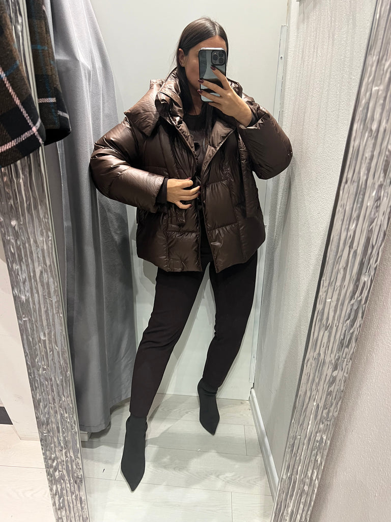 ViCOLO•Giubbino piumino con cappuccio bottoni calamita