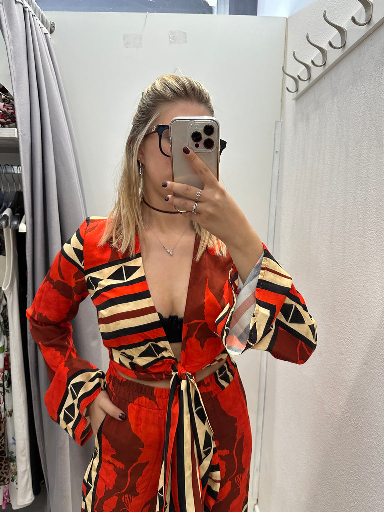 MSS💥HaveOne•Camicia crop nodo stampa etnica rossa