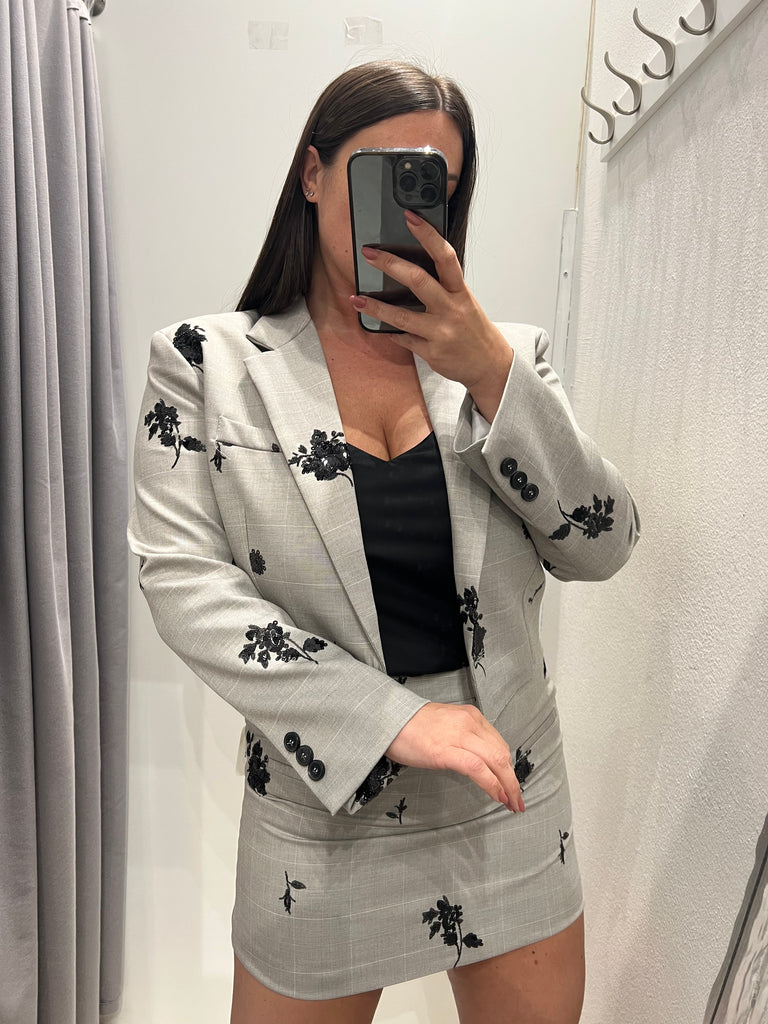ViCOLO•Giacca crop ricami paillettes