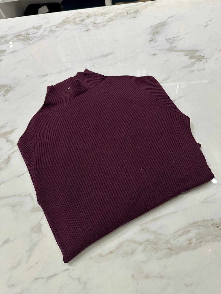 KONTATTO•Lupetto a costine manica campana•Più colori