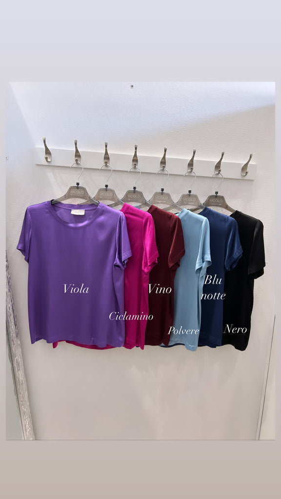 ViCOLO•T-shirt in raso di viscosa•Più colori