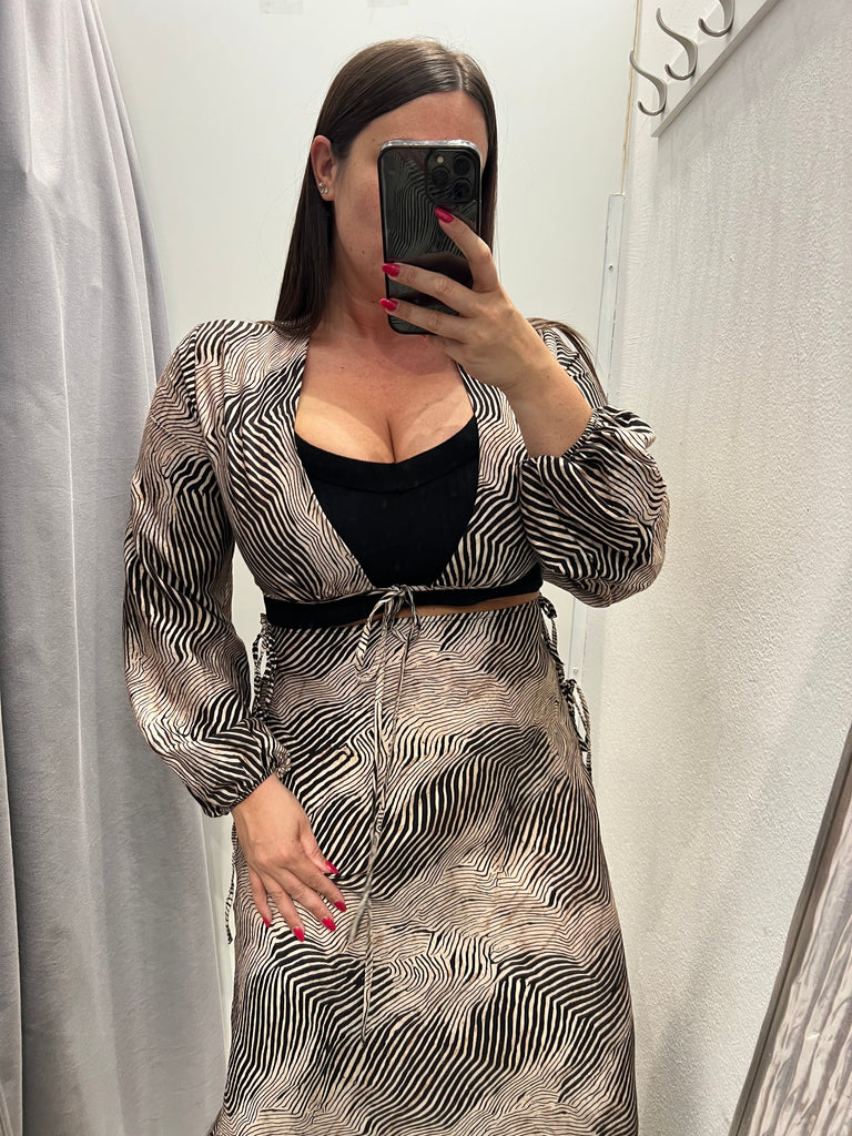 🚨KONTATTO•Top in maglia scollo V•Più colori