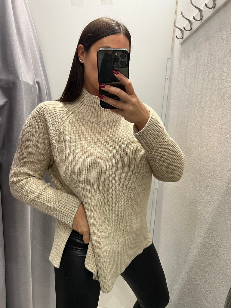 KONTATTO•Maxi lupetto spacchetti con lurex•Più colori