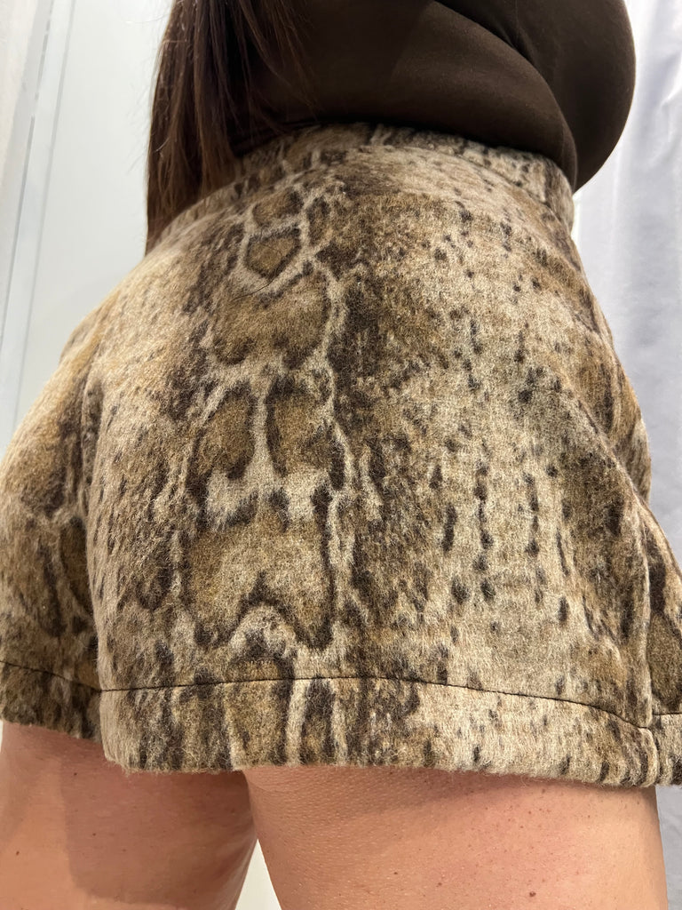 BLK30 LUMINA•Gonna pantaloncino in panno maculato