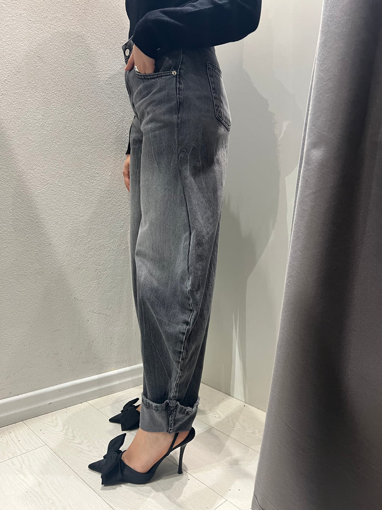 Philia Loft•Jeans baloon nero slavato
