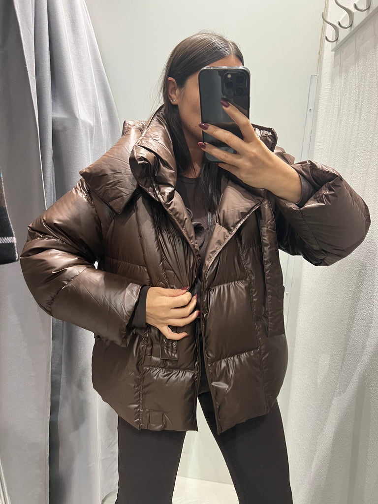 ViCOLO•Giubbino piumino con cappuccio bottoni calamita