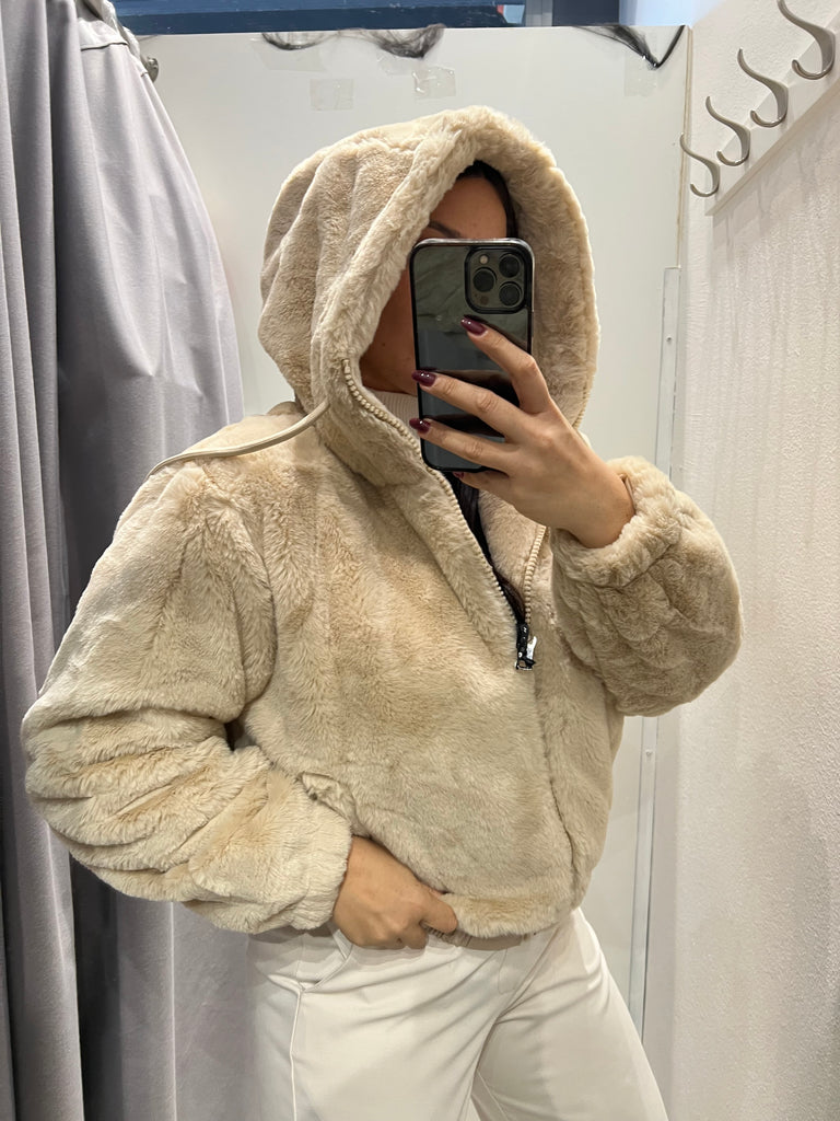 HaveOne•Ecopelliccia con cappuccio•Beige