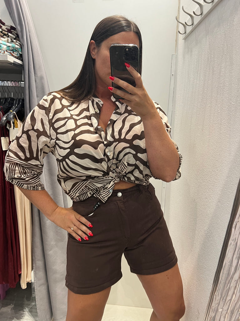 MSS💥HaveOne•Shorts in jeans con risvolto•Cioccolato