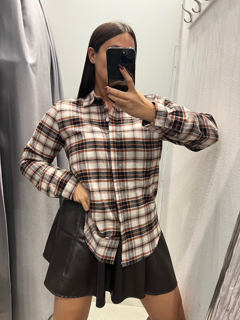 HaveOne•Camicia check nera/panna/castagna