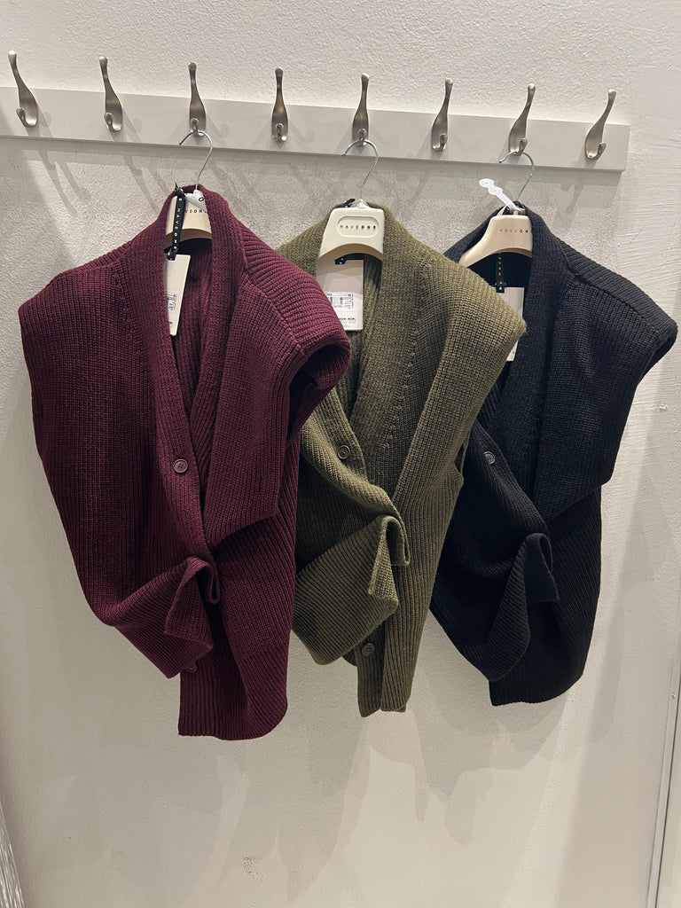 BLK30 HaveOne•Gilet spallotte e bottoni•Più colori