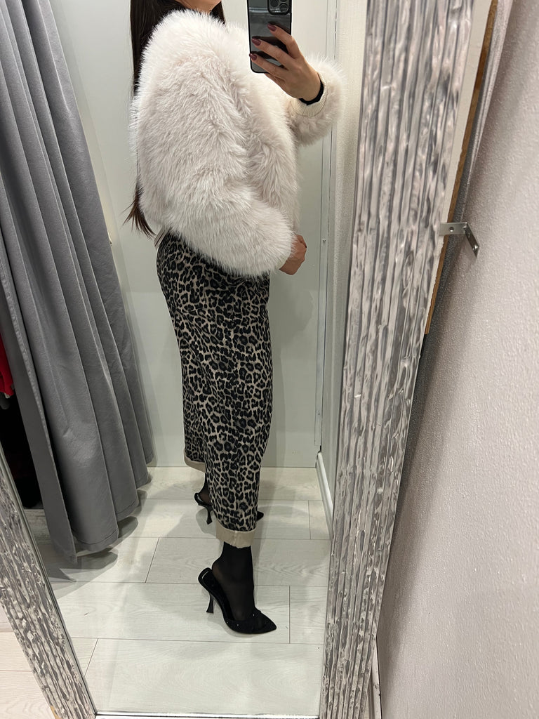 HaveOne•Bomber panna in ecopelliccia con zip