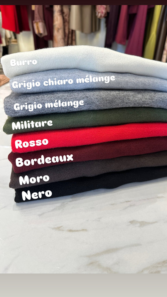 HaveOne•Maglioncino basico girocollo•Più colori