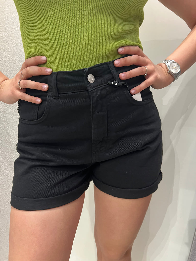 MSS💥HaveOne•Shorts in jeans con risvolto•Nero
