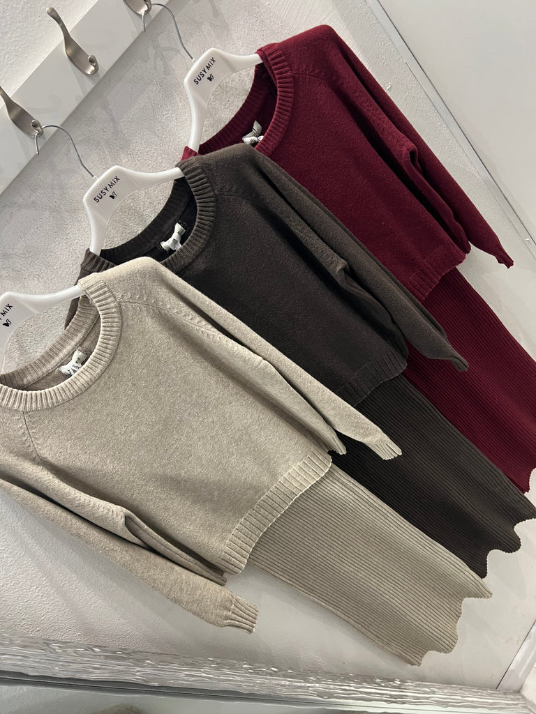 Susy Mix•Abito in maglia a coste e maglione•Più colori