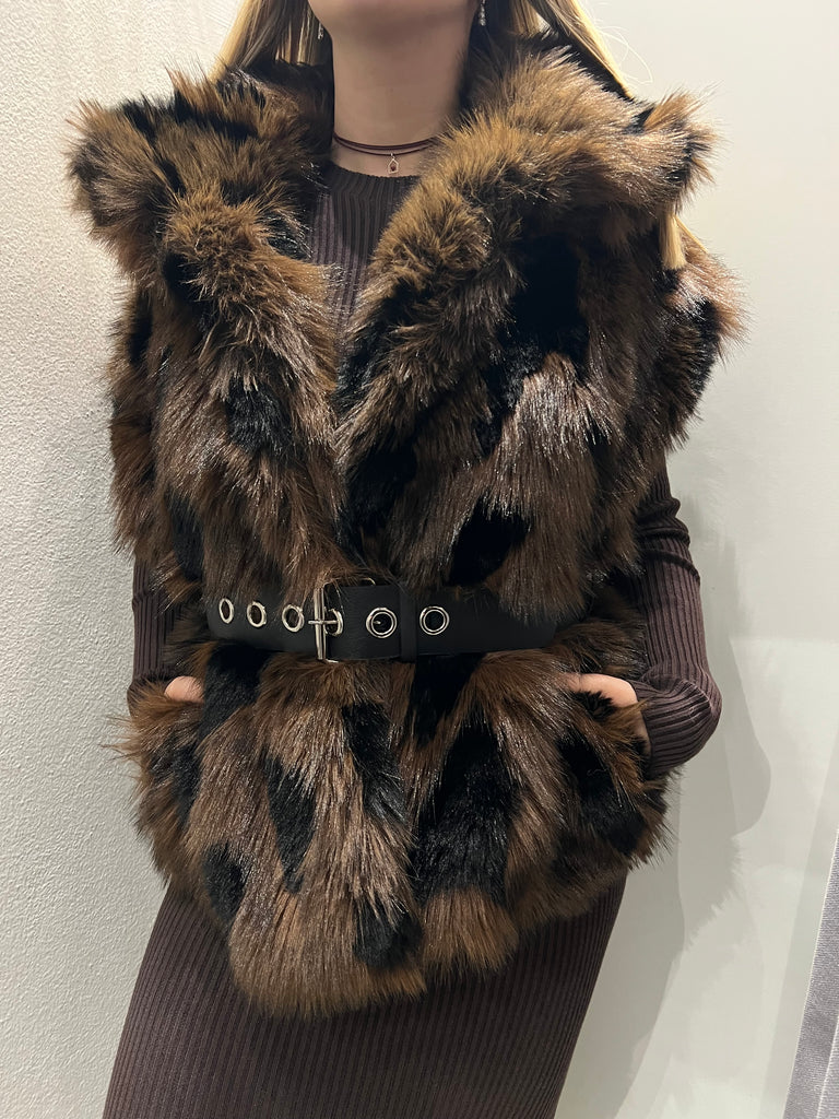 BLK30 ViCOLO•Ecopelliccia smanicata con cintura