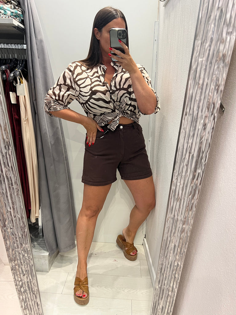 MSS💥HaveOne•Shorts in jeans con risvolto•Cioccolato