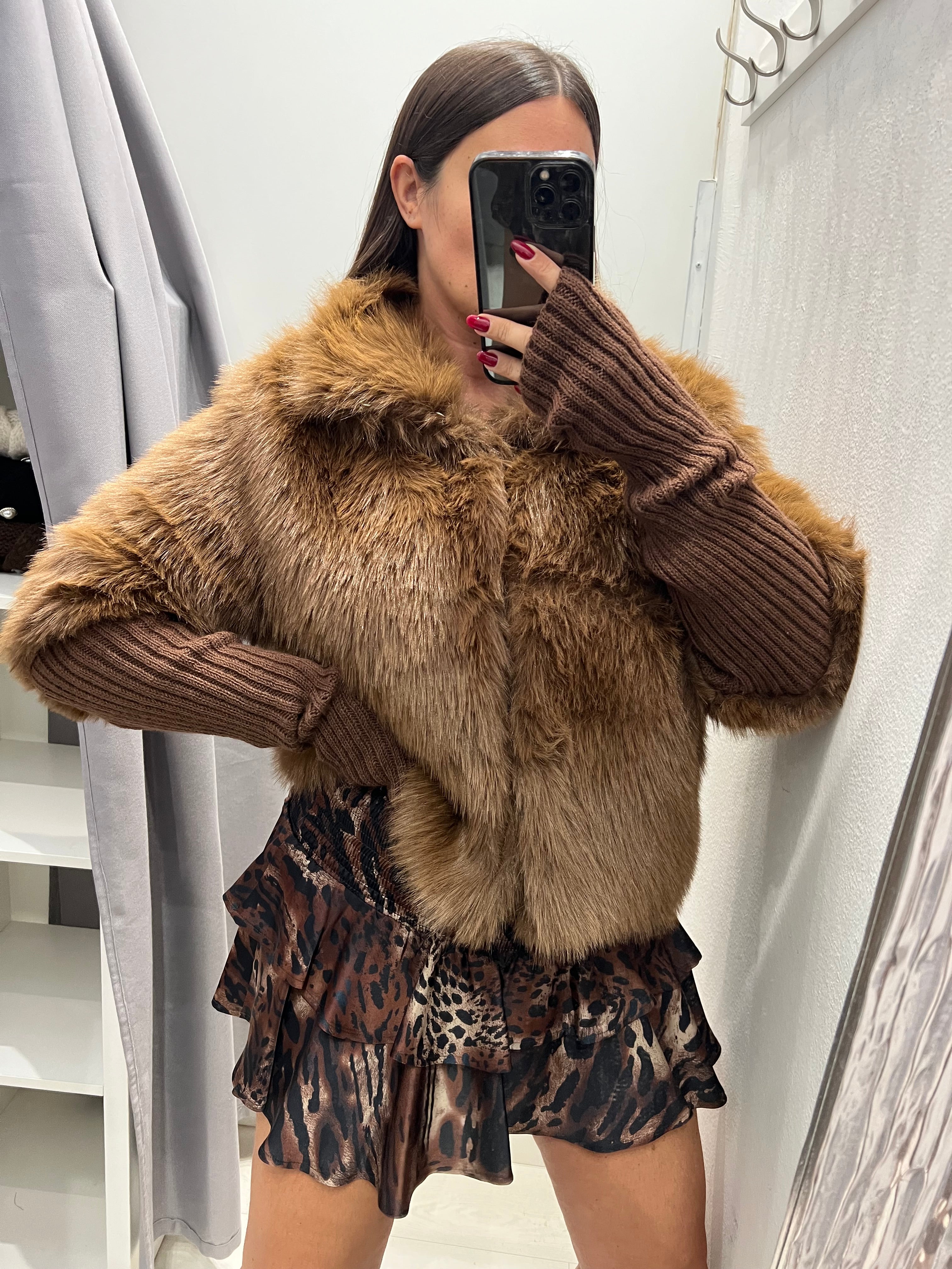 HaveOne•Ecopelliccia caramello manicotti in maglia Maison Malé