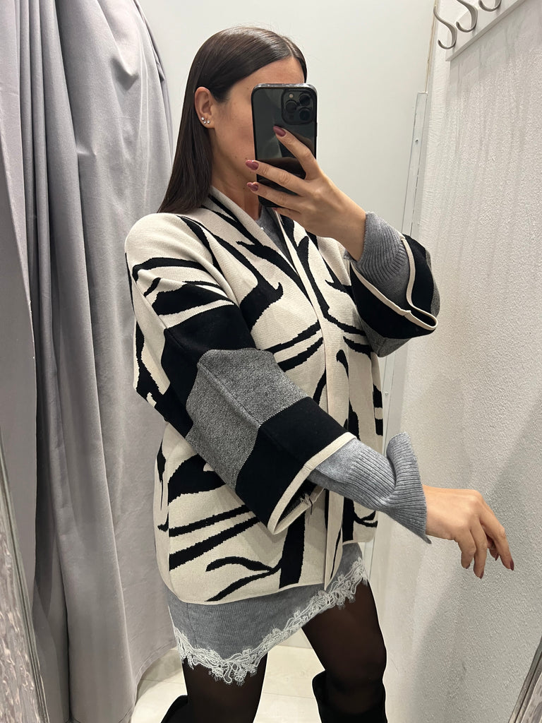 BLK30 Susy Star•Cardigan kimono stampa zebrata Burro/Nero