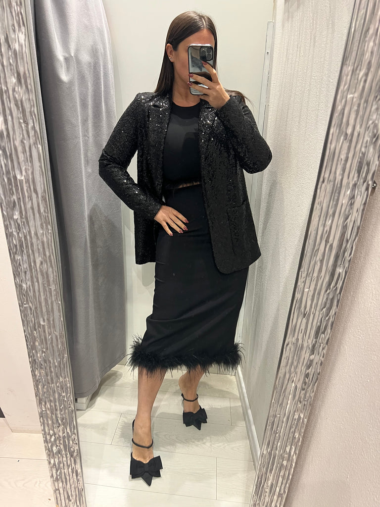 HaveOne•Top americana crop con piume