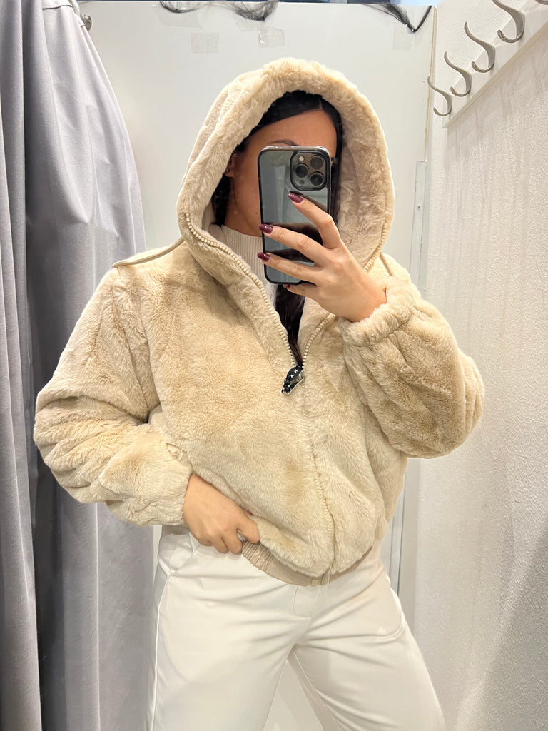 HaveOne•Ecopelliccia con cappuccio•Beige