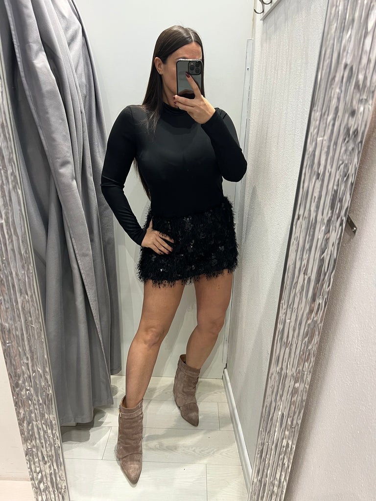 LUMINA•Abitino gonna piumette e paillettes