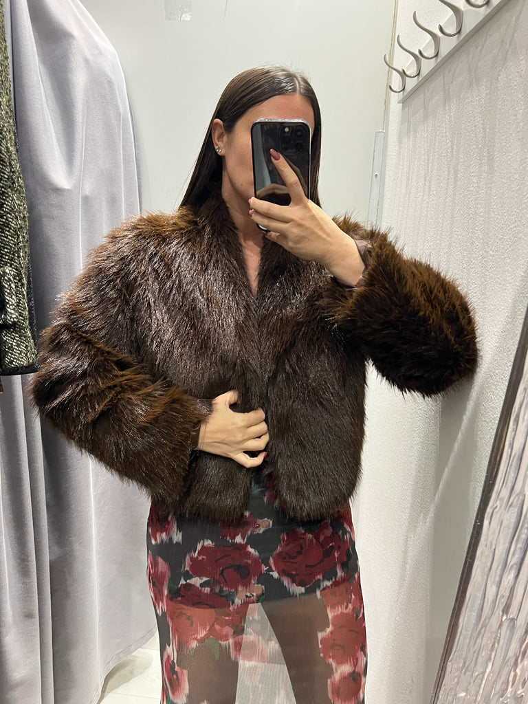 HaveOne•Ecopelliccia moro crop gancetti