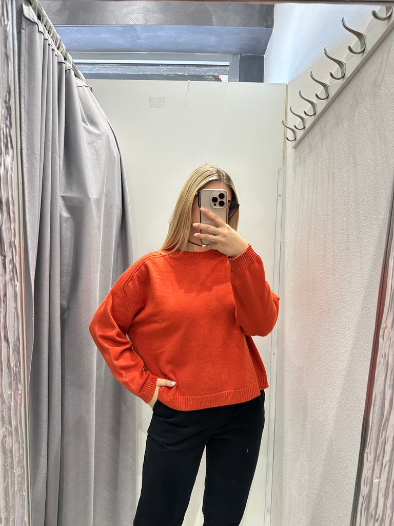 ViCOLO•Maglioncino scatoletta spalla scesa•Più colori