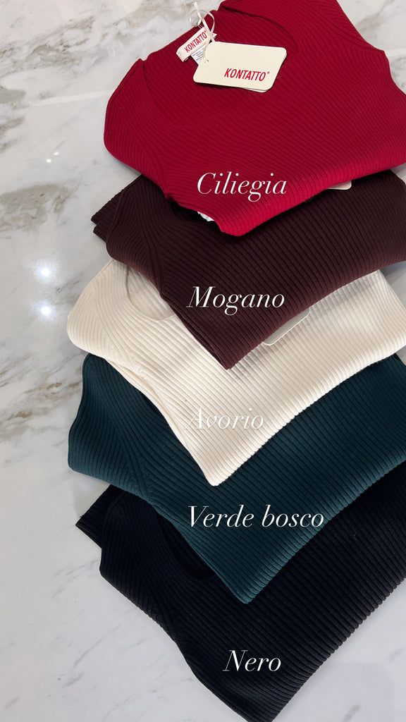 KONTATTO•Maglioncino costine scollo quadro•Più colori