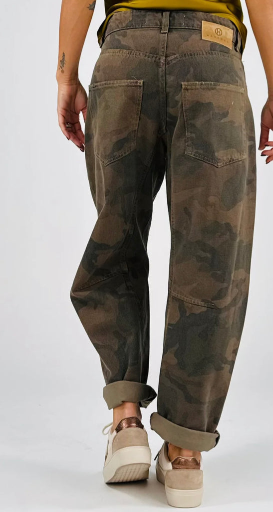 HaveOne•Jeans barrel camouflage