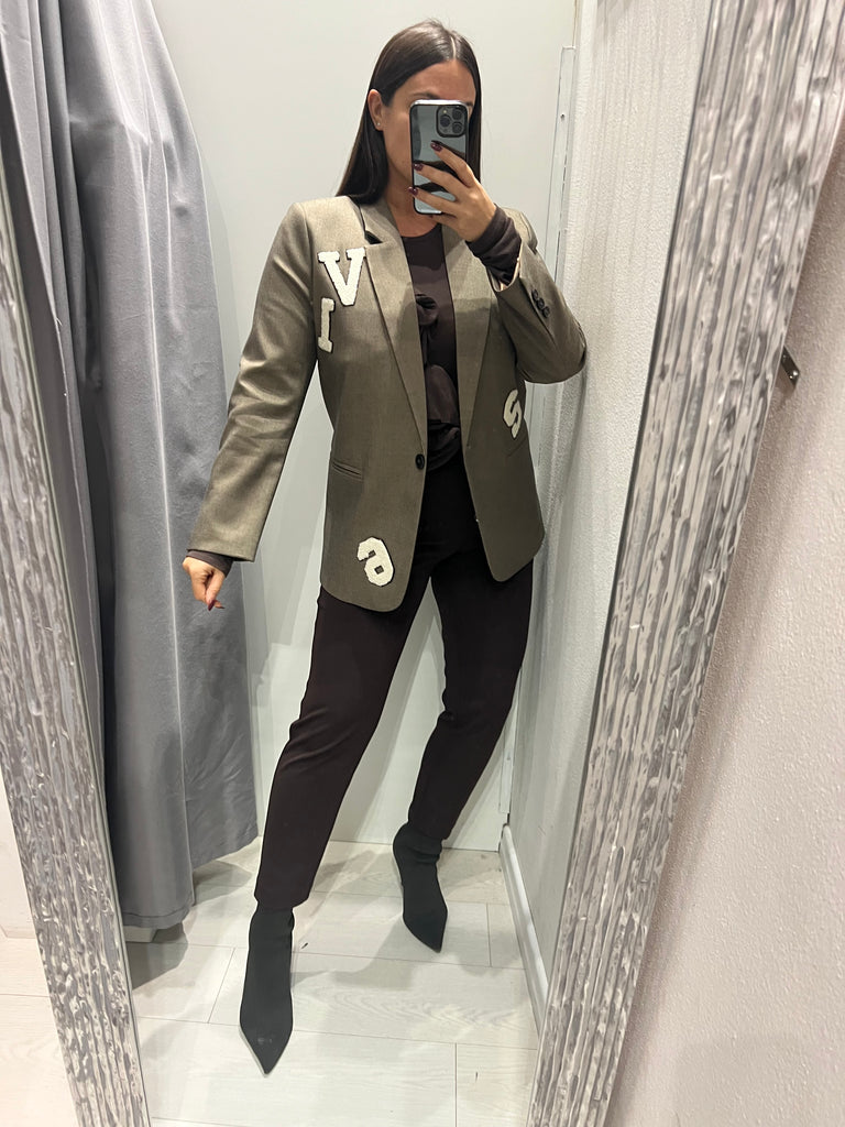 BLK30 ViCOLO•Giacca taglio morbido patch Teddy