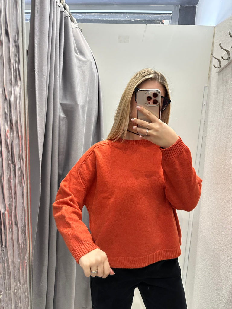 ViCOLO•Maglioncino scatoletta spalla scesa•Più colori