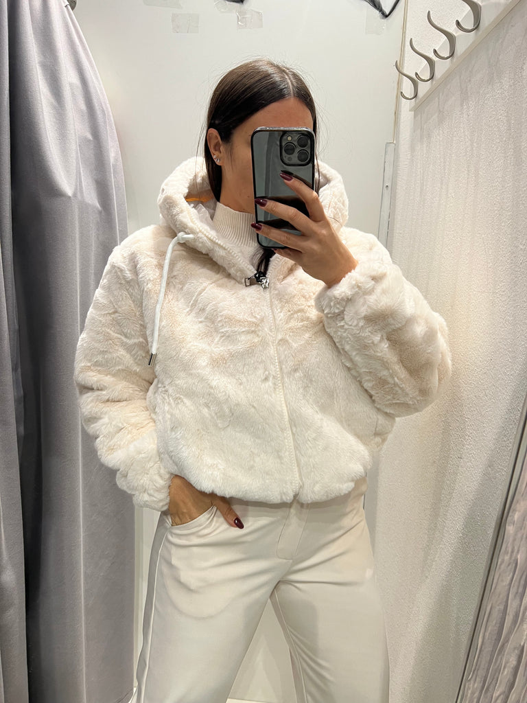 HaveOne•Ecopelliccia con cappuccio•Panna