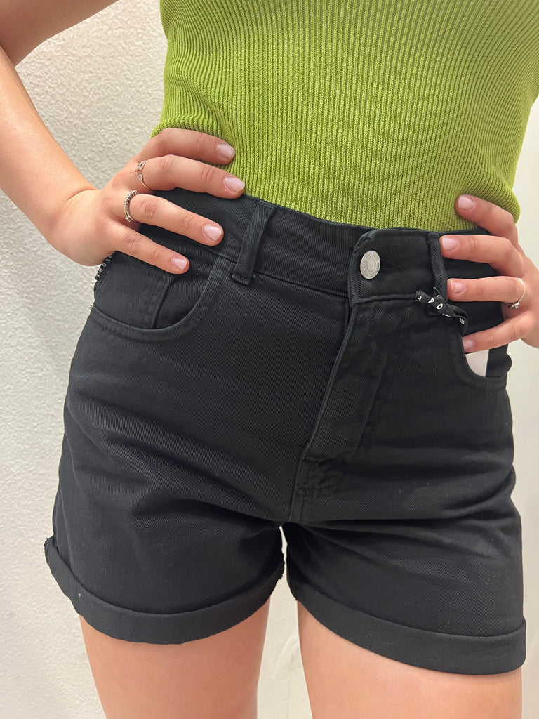 MSS💥HaveOne•Shorts in jeans con risvolto•Nero