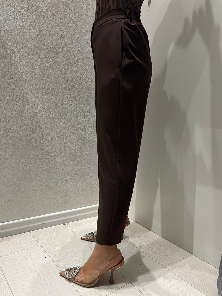 ViCOLO•Pantalone basic moro con elastico e bottone