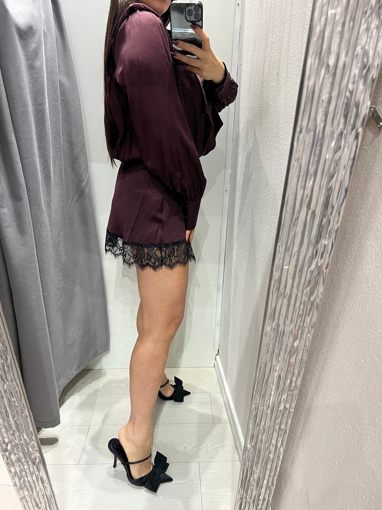 LUMINA•Abitino in raso bordeaux finale pizzo