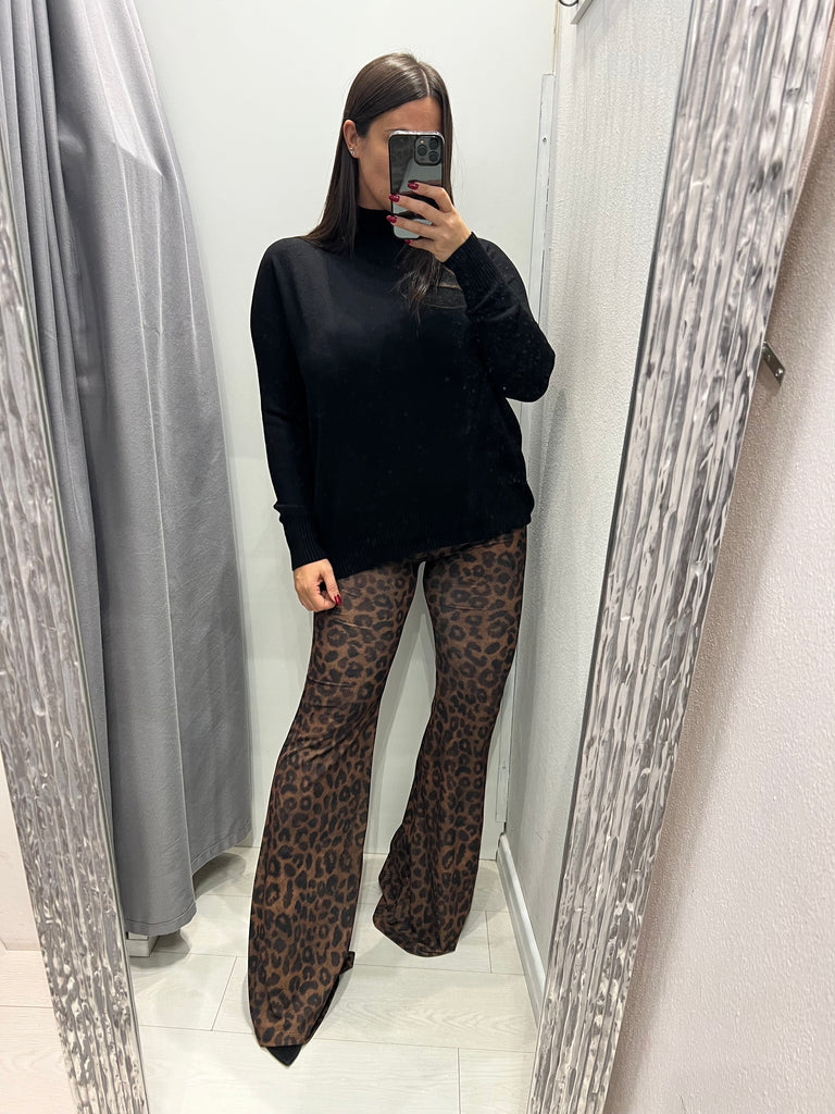 ViCOLO•Pantalone flare elasticizzato maculato