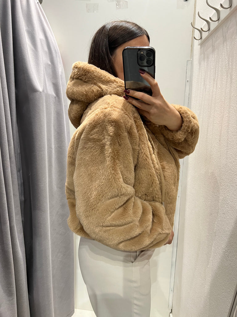 HaveOne•Ecopelliccia con cappuccio•Cammello