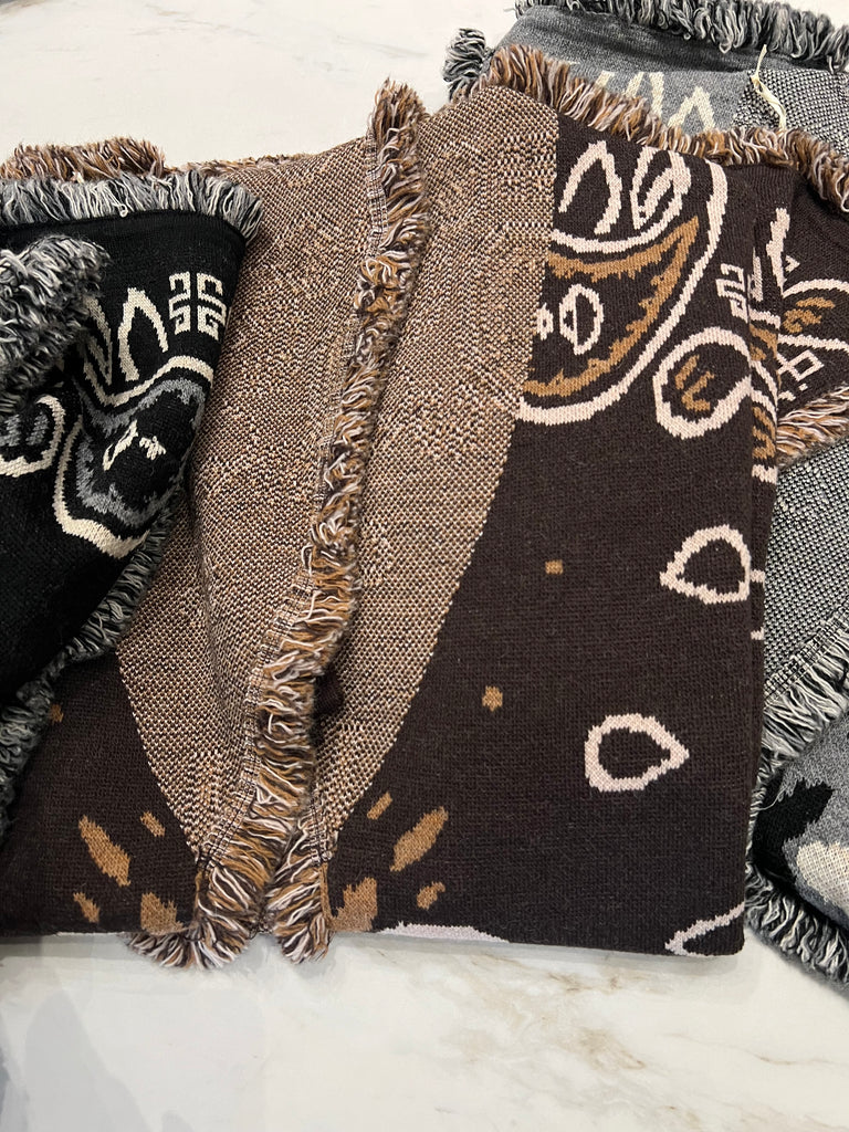 BLK30 KONTATTO•Cardigan smanicato stampa bandana•Più colori