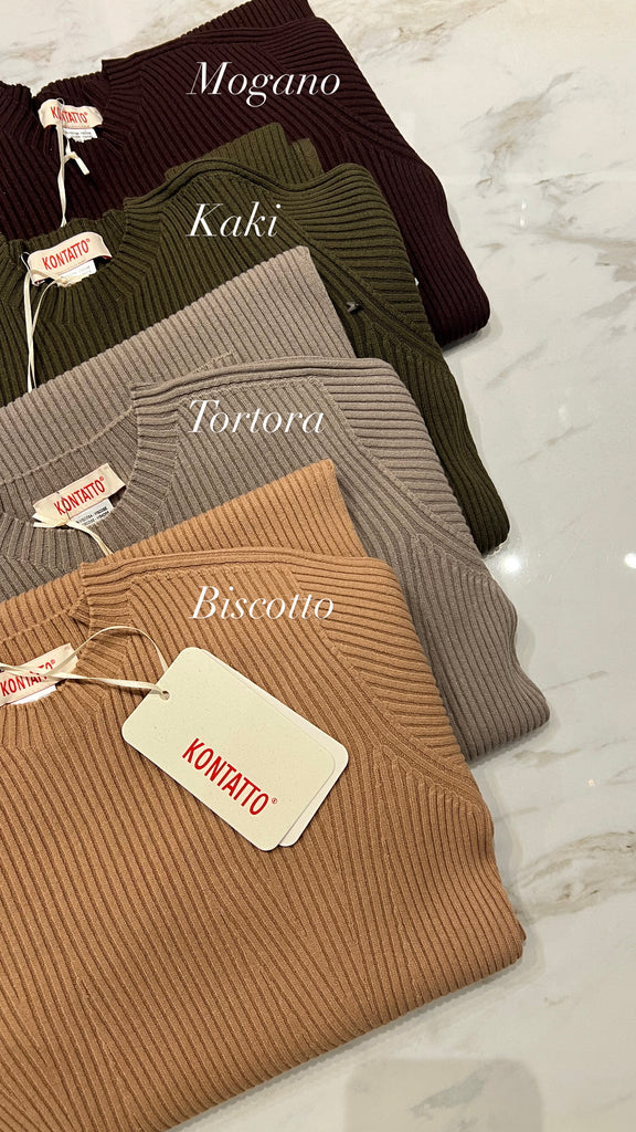 KONTATTO•Abito lungo in maglia a coste•Più colori